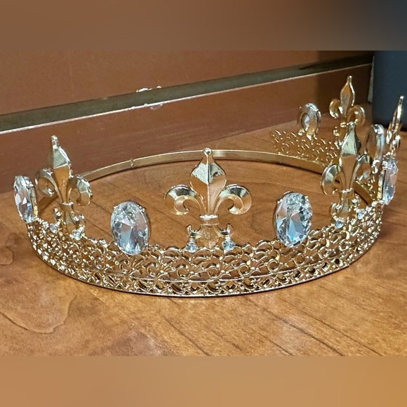 Gold Tiara with Crystal Accents - Picture 5 of 7